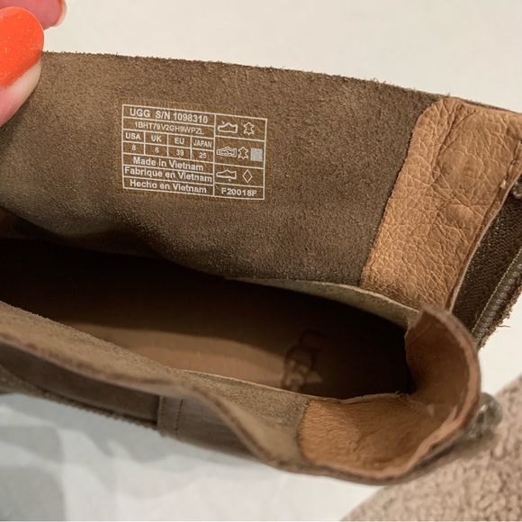 UGG Australia Women's Bandara Ankle Bootie Leather Sz 8 Mysterious Taupe 1095053 - Picture 10 of 11